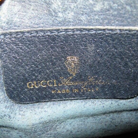 Authentic Vintage Navy Gucci Shoulder Bag - Picture 8 of 16